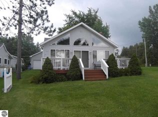 8972 Thomas St, Hale, MI 48739