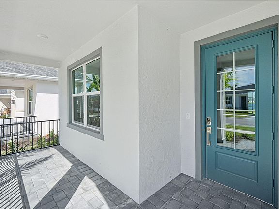 5th image of 6505 NW Cloverdale Avenue