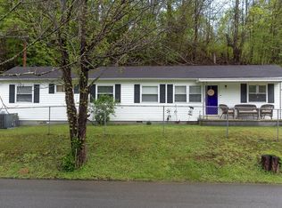973 Graves Delozier Rd, Seymour, TN 37865