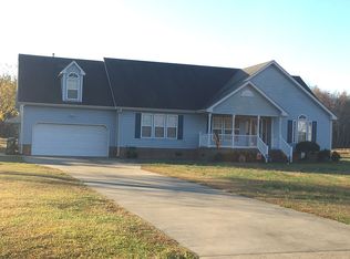 106 Bayview Dr, Aydlett, NC 27916