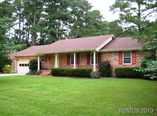 5304 Hatcher Rd, Trent Woods, NC 28562