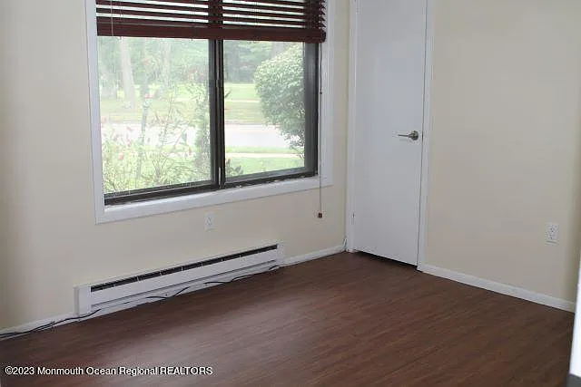 134 Amberly Dr #F — Photo 10