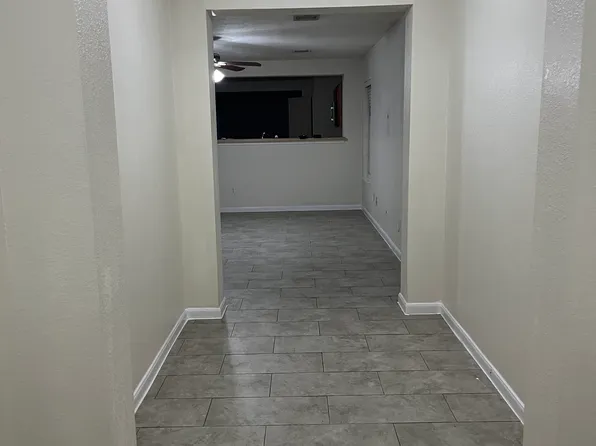 7327 Liberty Tree Ln, Houston, TX 77049