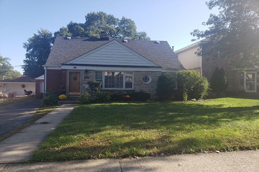 1st image of 9525 Lawton Ave