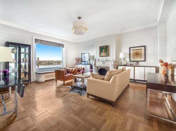 210 Riverside Drive 12F image 2 of 9