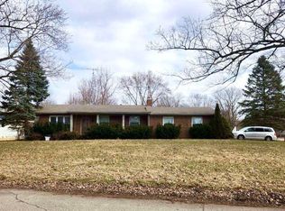 4255 Whispering Oak Dr, Flint, MI