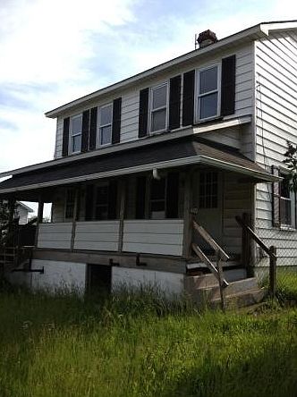 1st image of 15 1st St #16