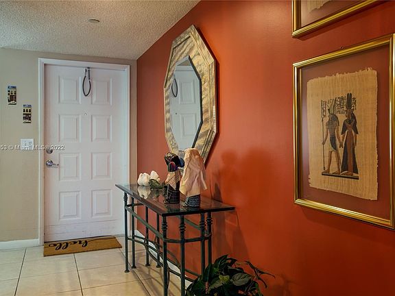 3rd image of 650 SW 138th Ave APT 106J