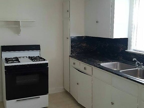 5th image of 18 Ellwood St APT 2
