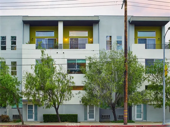 2399 Silver Lake Blvd APT 19, Los Angeles, CA 90039