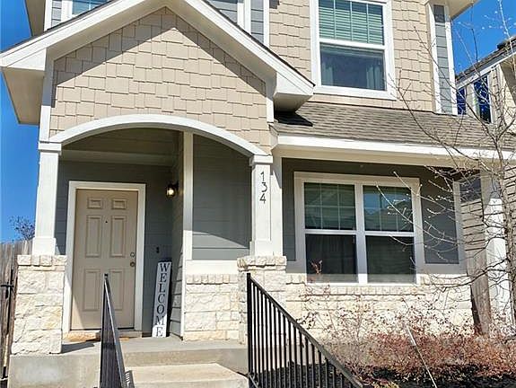 2nd image of 134 Friendship Oak Dr