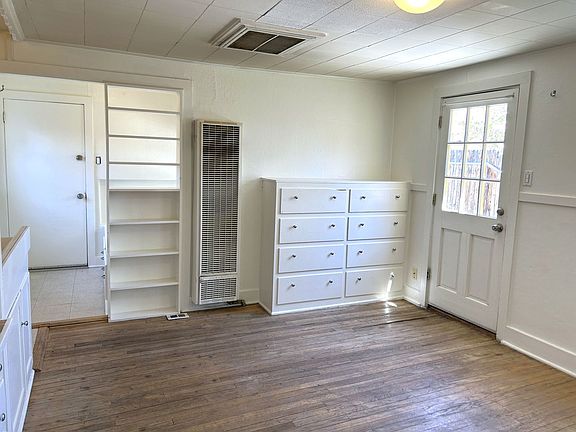 5th image of 115 Princeton Dr SE #1/2
