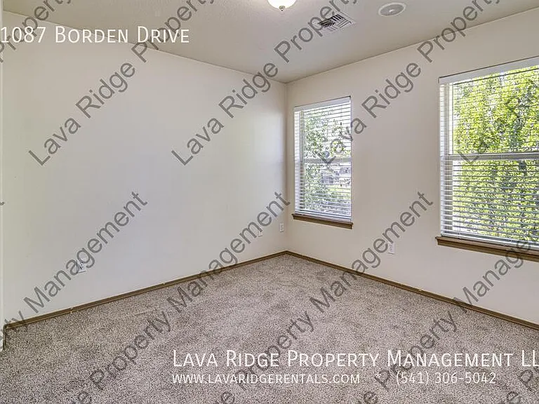 61087 Borden Dr — Photo 14