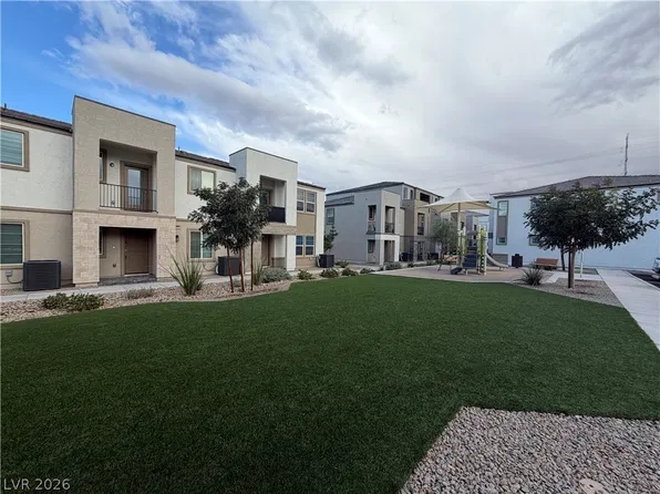 5618 Beguiling Falls St, Las Vegas, NV 89148