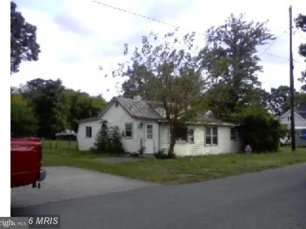 16546 Oakley Dr, Cobb Island, MD 20625