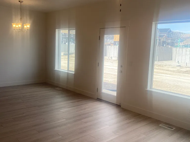 7295 N Hidden Loop Rd — Photo 5