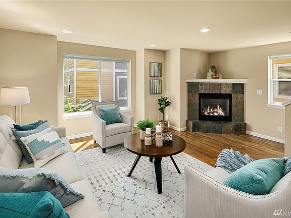 5th image of 1264 N 143rd St