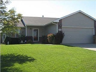 1st image of 1737 N Basswood Ct