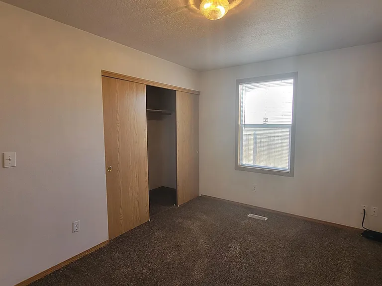 4001 Hickman St — Photo 10