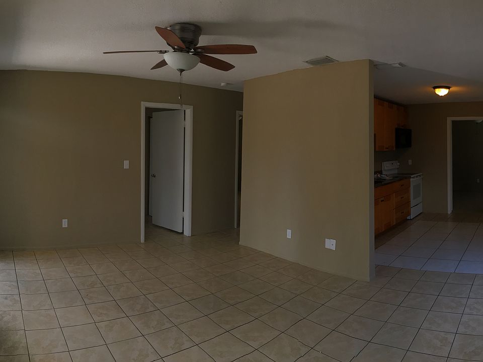 2nd image of 3251 51st Avenue Dr W