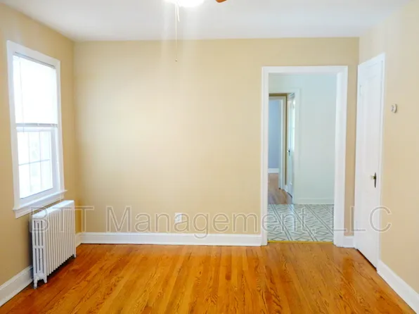 8401 Greenwood Ave, Takoma Park, MD