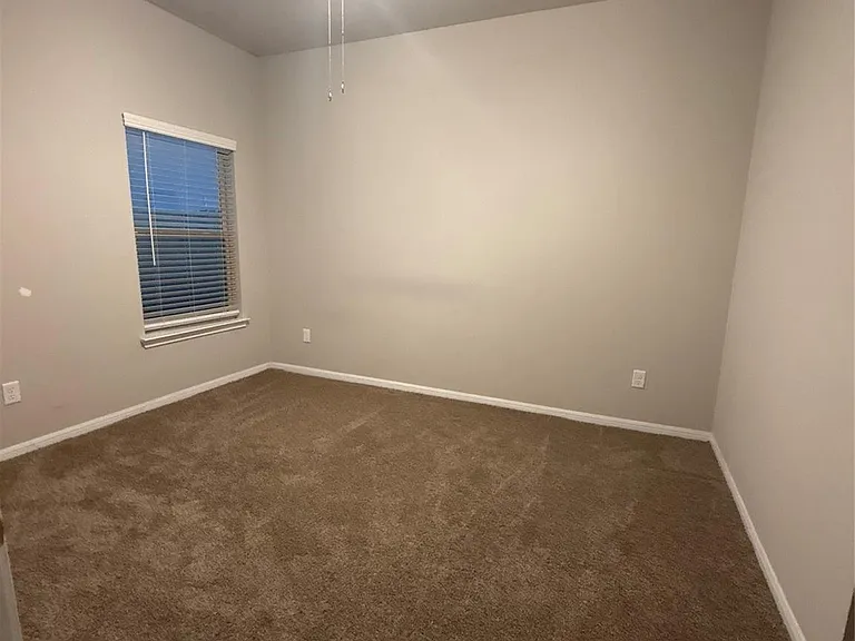 6409 Hollock Meadows Ln — Photo 12