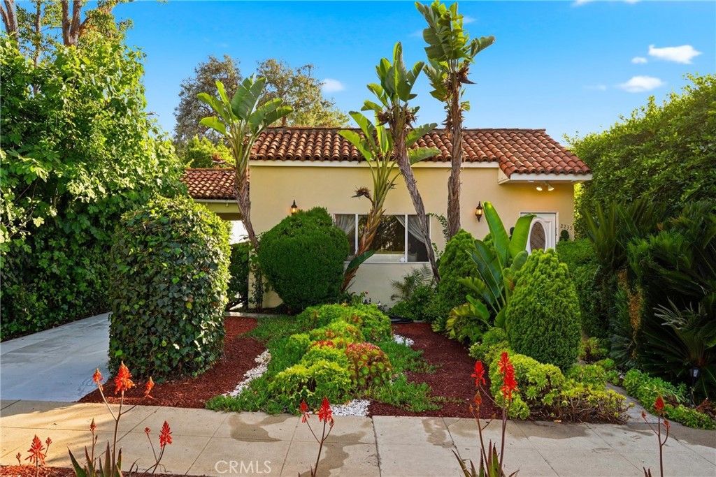 2235 Patricia Ave, Los Angeles, CA - View 6