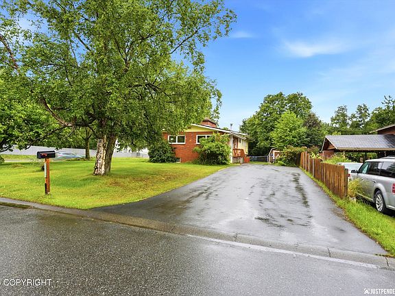 2nd image of 2732 Jefford Pl