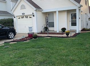 1286 Garden Village Dr, Florissant, MO