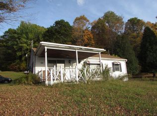 196 Edson Rd, Endicott, NY 13760