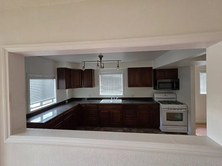 Pass Thru from Living Room to Kitchen
