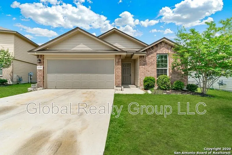 3 bed, 2.0 bath, 1651 sqft, $1,895 — Photo 1