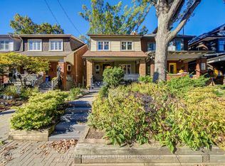 378 Durie St, Toronto, ON M6S 3G4