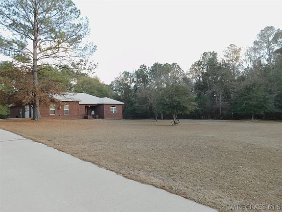 3rd image of 101 Estates Dr