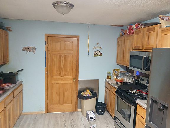 4th image of 254 S Thayer Avenue