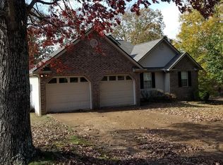 240 Nikki Ln, Paris, TN 38242