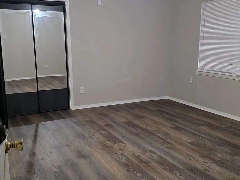 401 S Judd St — Photo 18
