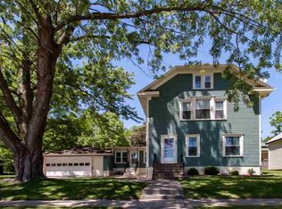 161 1st St W, Riverside, IA 52327