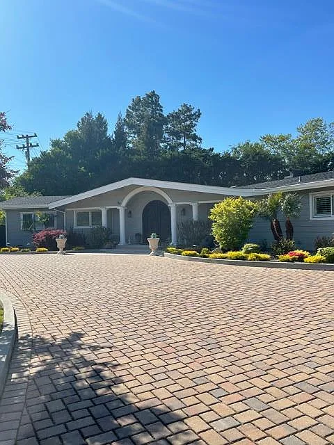1580 Hayne Rd photo 1