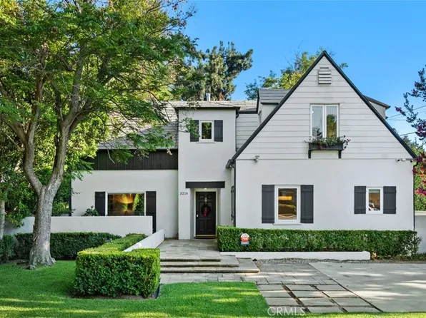 3216 San Pasqual St, Pasadena, CA 91107