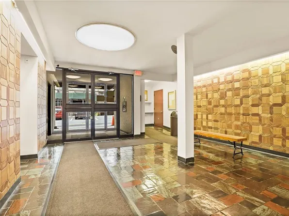 35 Stewart Place #403, Mount Kisco, NY 10549