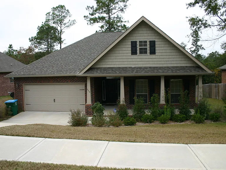 658 Red Fern Rd — Photo 1