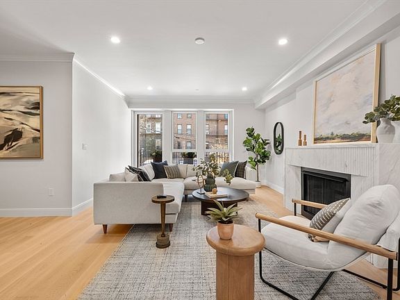 4th image of 144 Worcester St APT 2