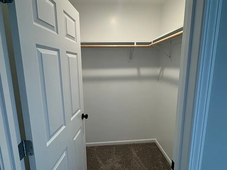 1301 McKee St — Photo 23