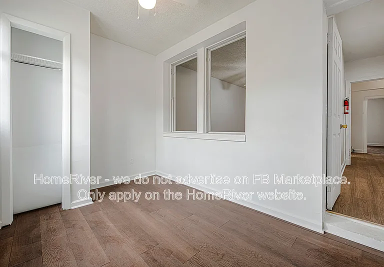 515 Franklin St NE #2 — Photo 4