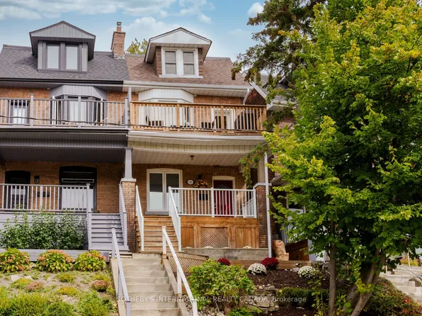 15 Indian Road Cres, Toronto, ON M6P 2E9