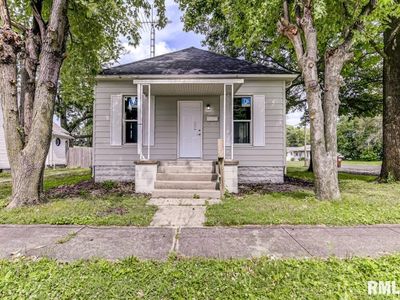 904 N Grove St, Virden, IL, 62690