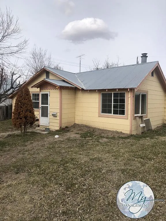 $1200 | 2-bed 1-bath House for Rent | Buhl, ID #1 — Photo 1