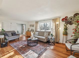 4315 Urbandale Ave, Des Moines, IA 50310