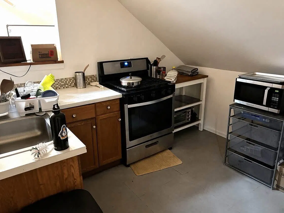 2 bed, $880 — Photo 4
